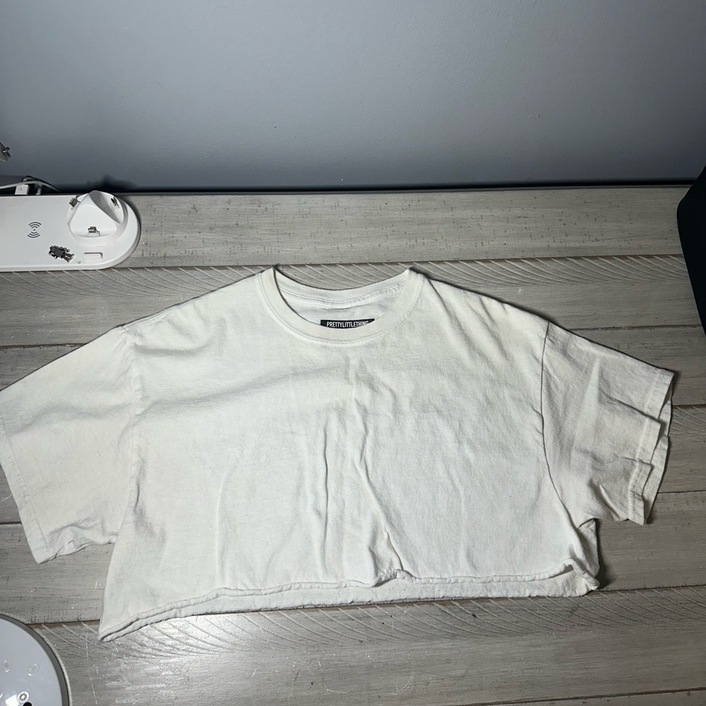 PrettyLittleThing Ivory Cotton Tee
